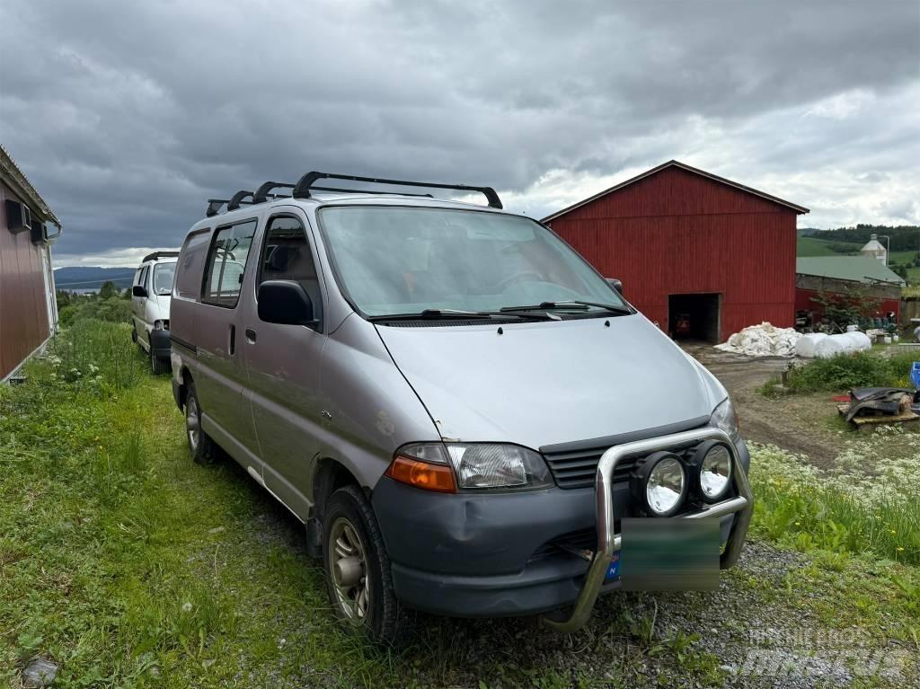 Toyota Hiace 4x4 Varevogne