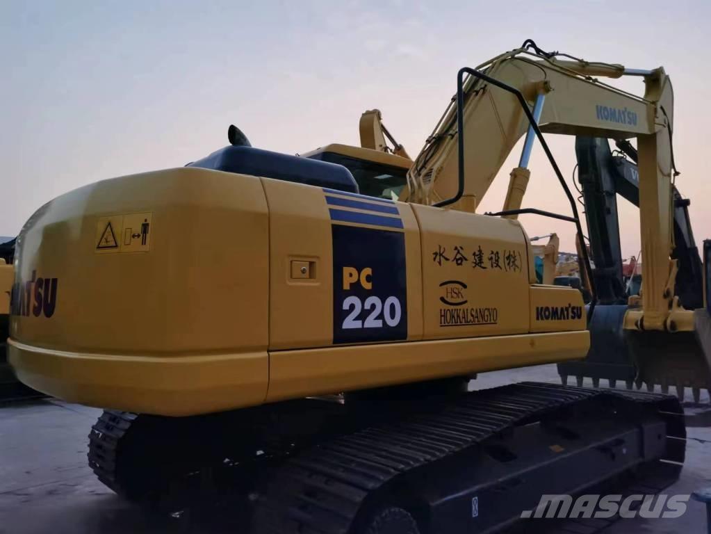 Komatsu PC 220-7 Gravemaskiner på larvebånd