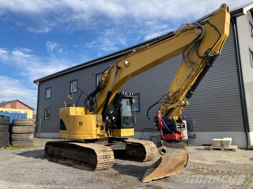 CAT 321 D Gravemaskiner på larvebånd