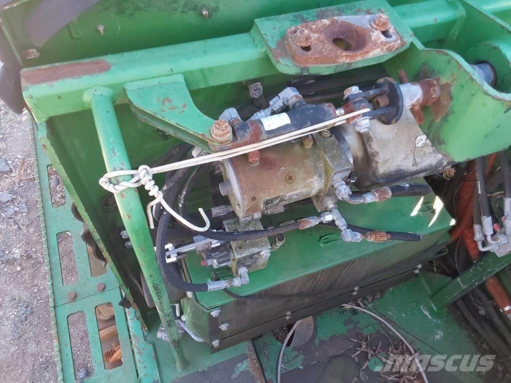 John Deere 903M Fældebunkelæggere