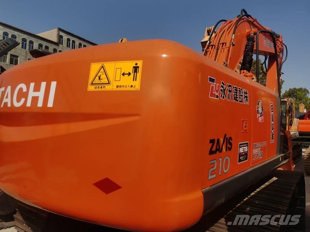 Hitachi ZX 210 Gravemaskiner på larvebånd