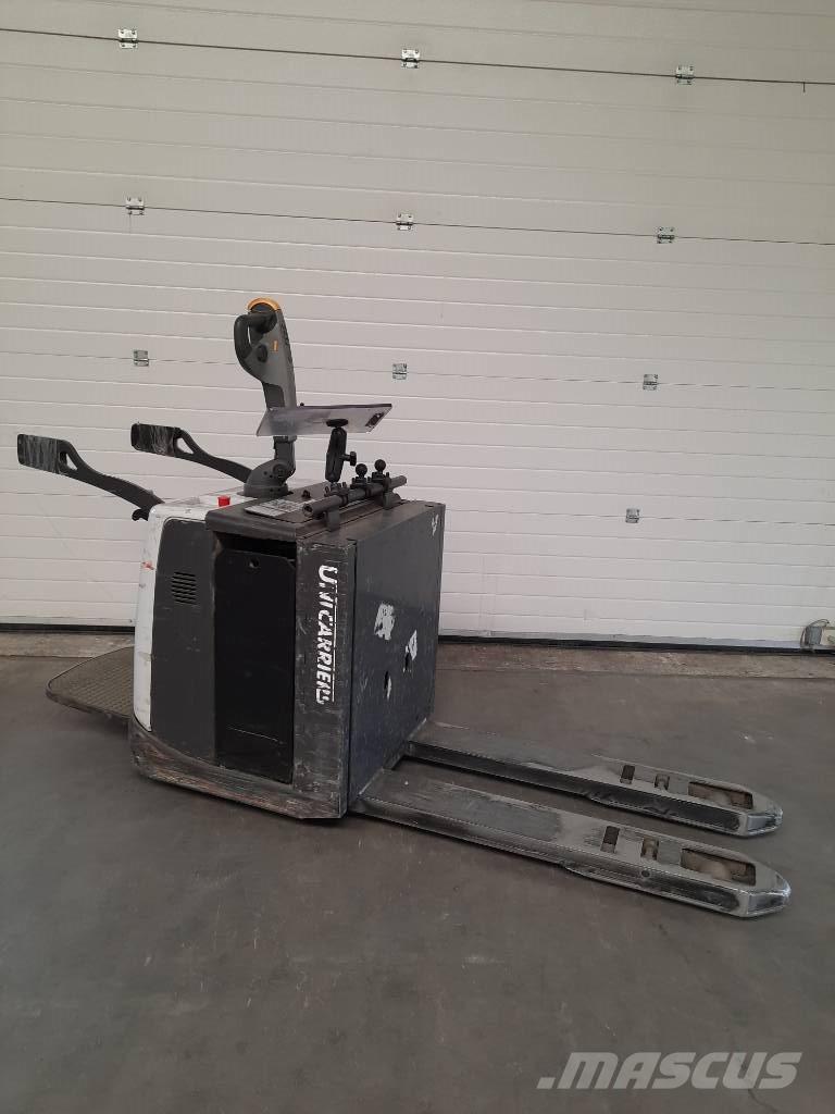UniCarriers PMR200 El-palleløftere med platform