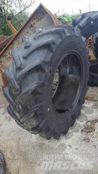  Pneu 480/70R30 Hjul, Dæk og Fælge