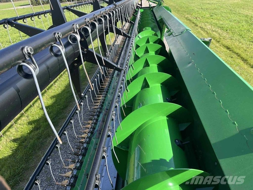 John Deere T 670 i Mejetærskere