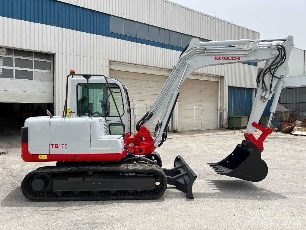 Takeuchi TB175 Midi-gravemaskiner 7t - 12t