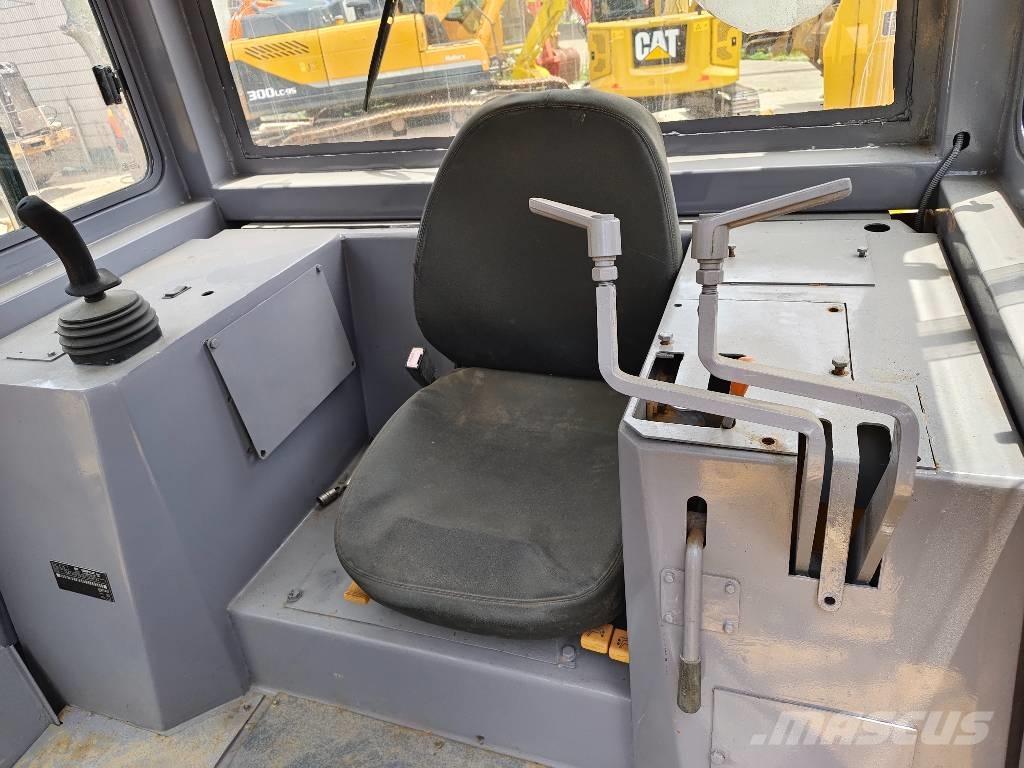 CAT D 7 G Vejhøvle / Gradere