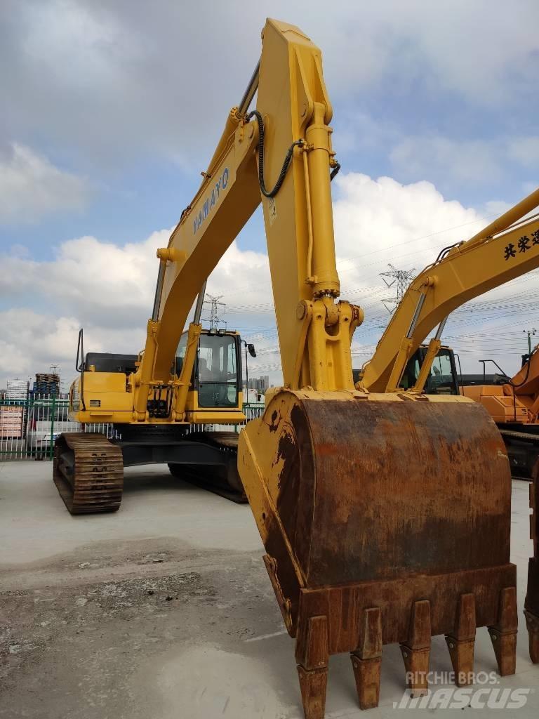 Komatsu PC450-8 Gravemaskiner på larvebånd