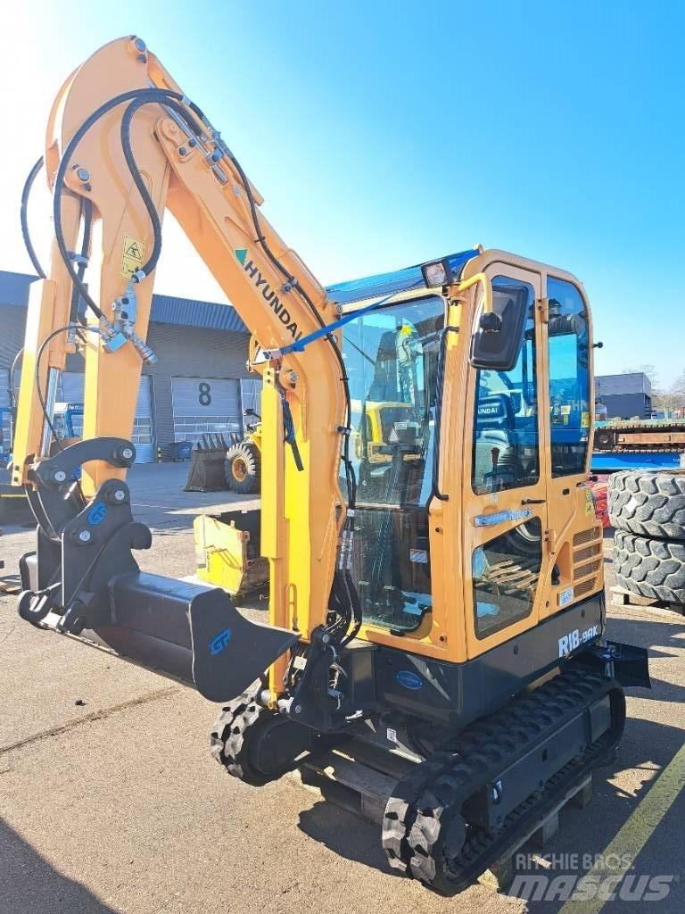 Hyundai R18-9AK Minigravemaskiner