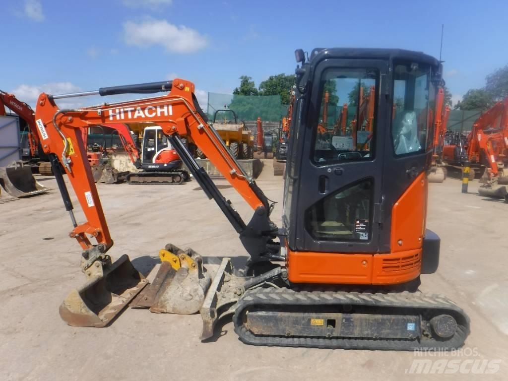 Hitachi ZX 26 U-6 Minigravemaskiner