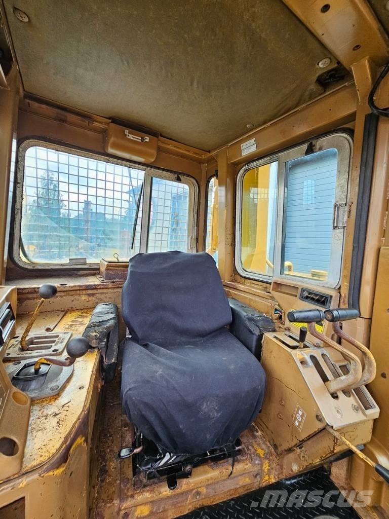 CAT D 8 L Bulldozer på larvebånd