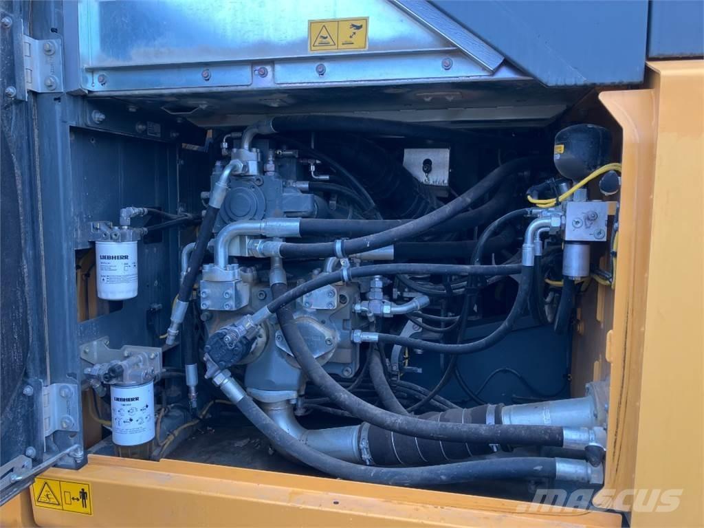 Liebherr R934 Gravemaskiner på larvebånd