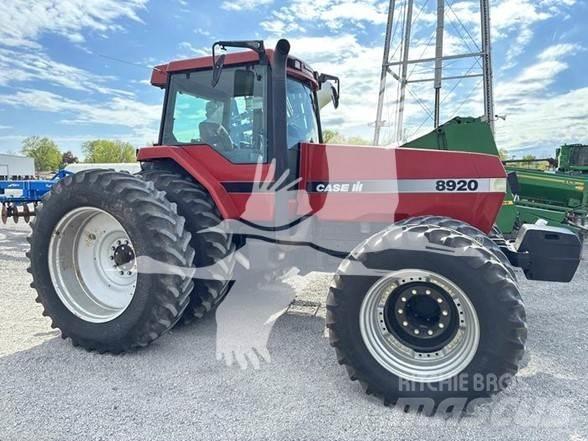 Case IH 8920 Traktorer
