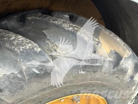 CAT 906M Læssemaskiner på hjul