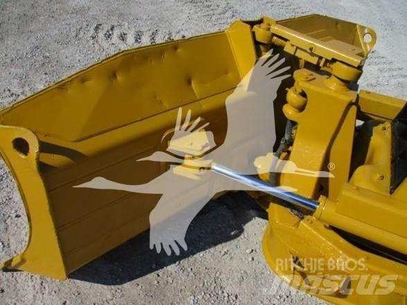 CAT D3G XL Bulldozer på larvebånd