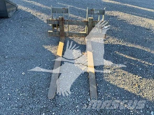 CNH 60 FORKS Entreprenør - Andet