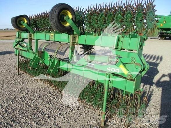 John Deere 400 Andre jordbearbejdningsmaskiner og andet tilbehør