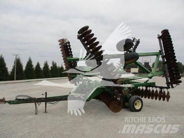 John Deere 630 Tallerkenharver