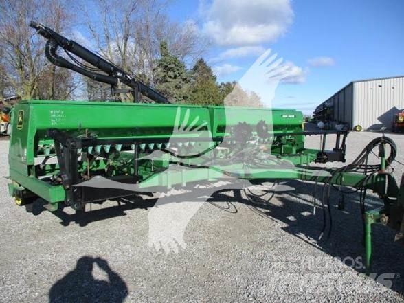 John Deere 750 Såmaskine