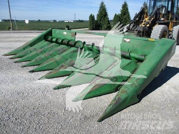 John Deere 843 Hoveder til mejetærskere