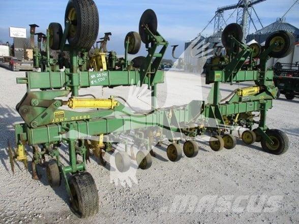 John Deere 85 Roerækkerensere/radrensere