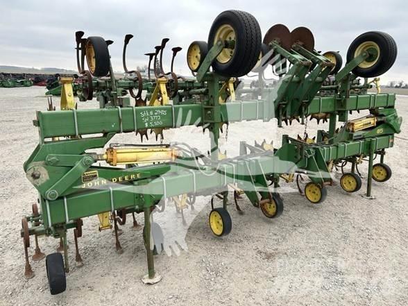 John Deere 85 Roerækkerensere/radrensere
