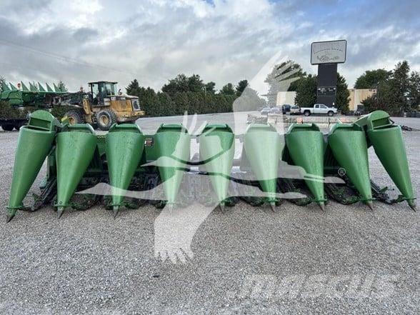 John Deere 893 Hoveder til mejetærskere