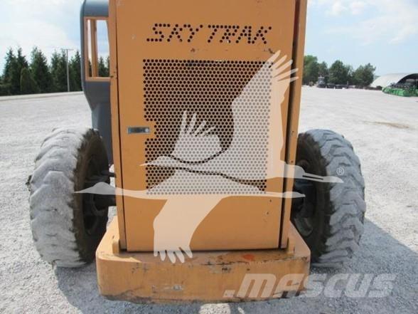 SkyTrak 8042 Teleskoplæssere