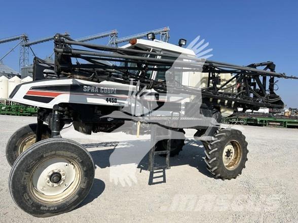 SpraCoupe 4450 Selvkørende sprøjter