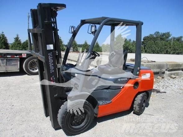 Toyota 8FDU30 Diesel gaffeltrucks