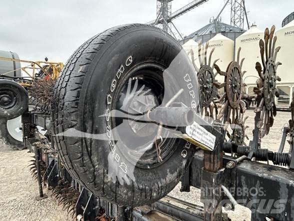 YETTER 3530 Andre jordbearbejdningsmaskiner og andet tilbehør