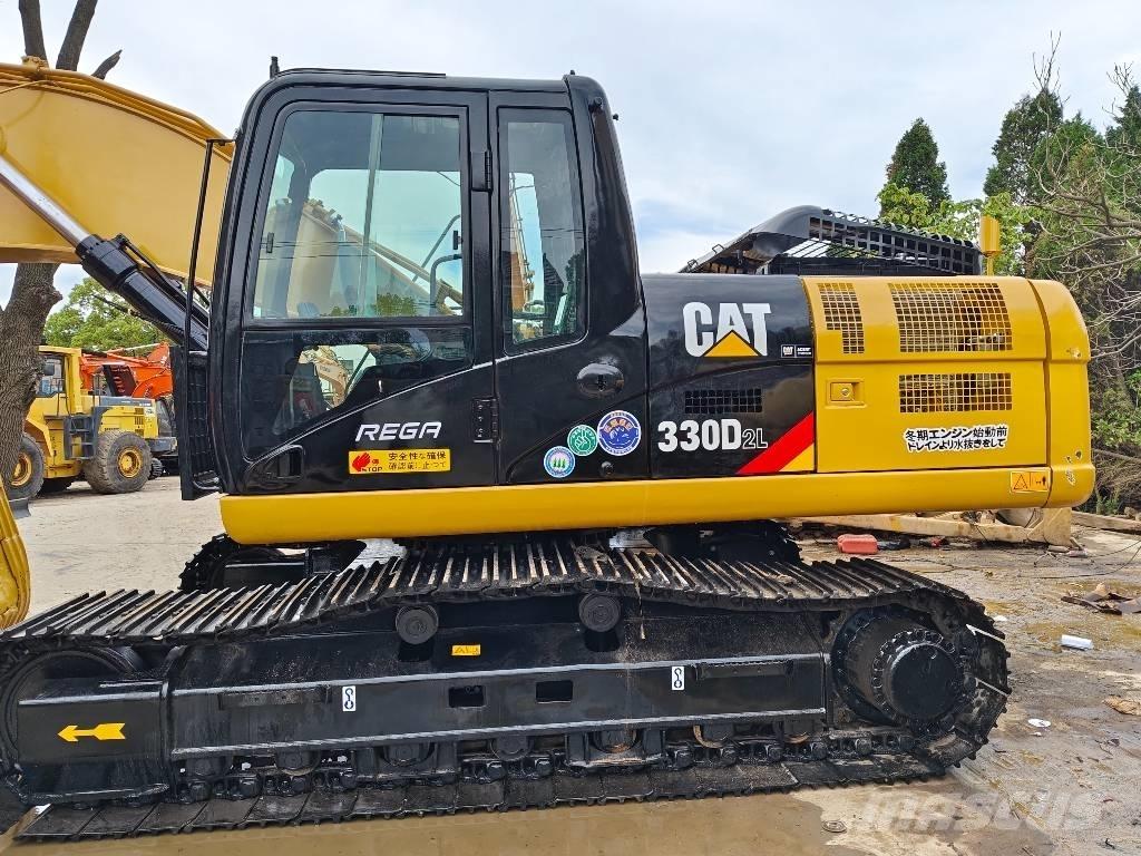 CAT 330D2L Gravemaskiner på larvebånd