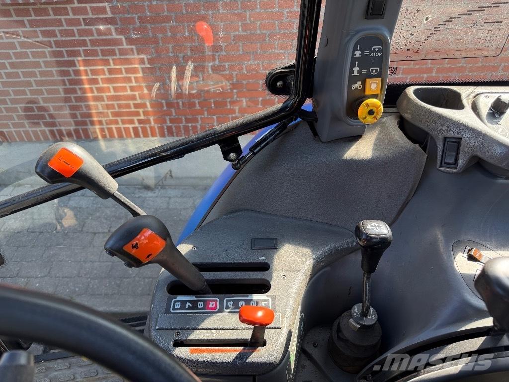 New Holland TS 115 Traktorer