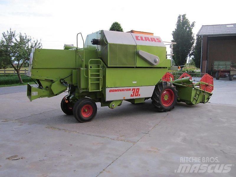 CLAAS Dominator 38 Mejetærskere
