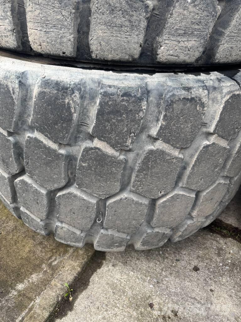 Develon DA 45 Dæk, hjul og fælge