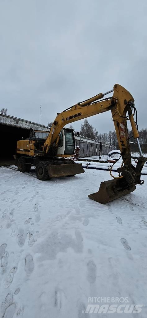 Liebherr A 900 C Gravemaskiner på hjul