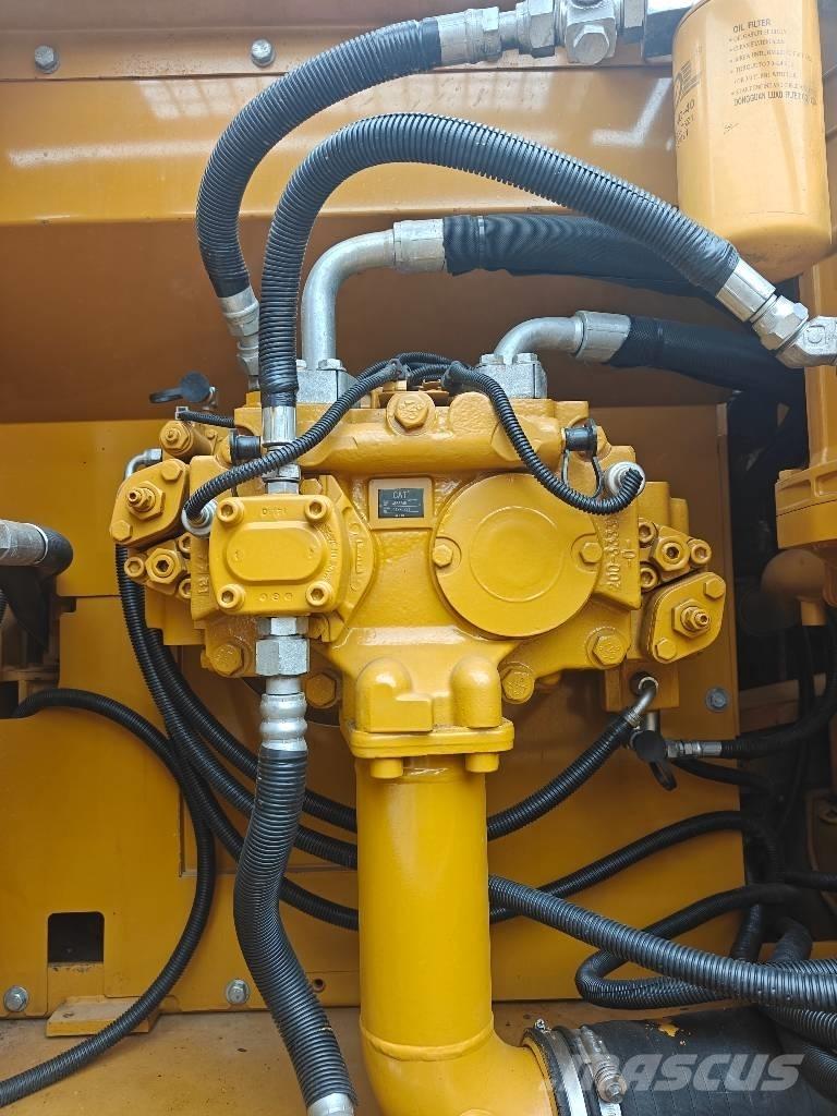 CAT 329 D2 L Gravemaskiner på larvebånd