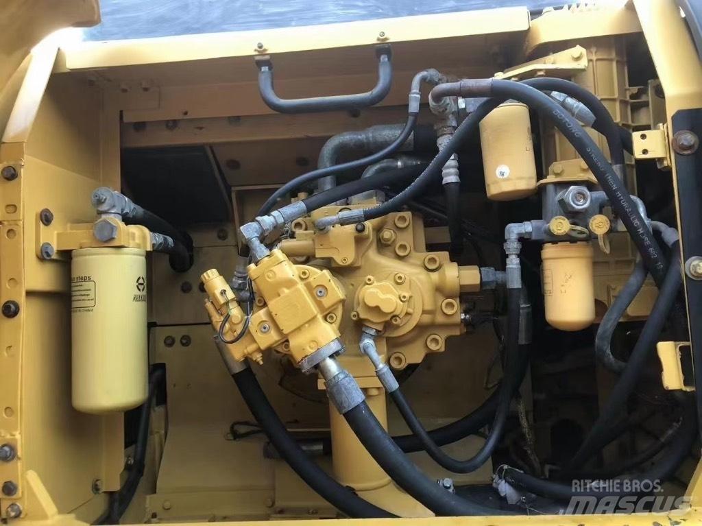 CAT 336 D Gravemaskiner med lang gravebom