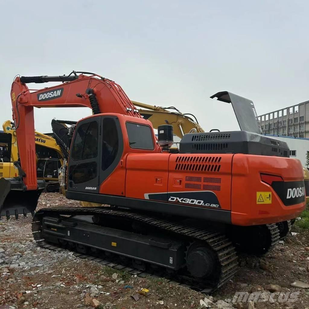Doosan DX 300 LC-9c Gravemaskiner på larvebånd