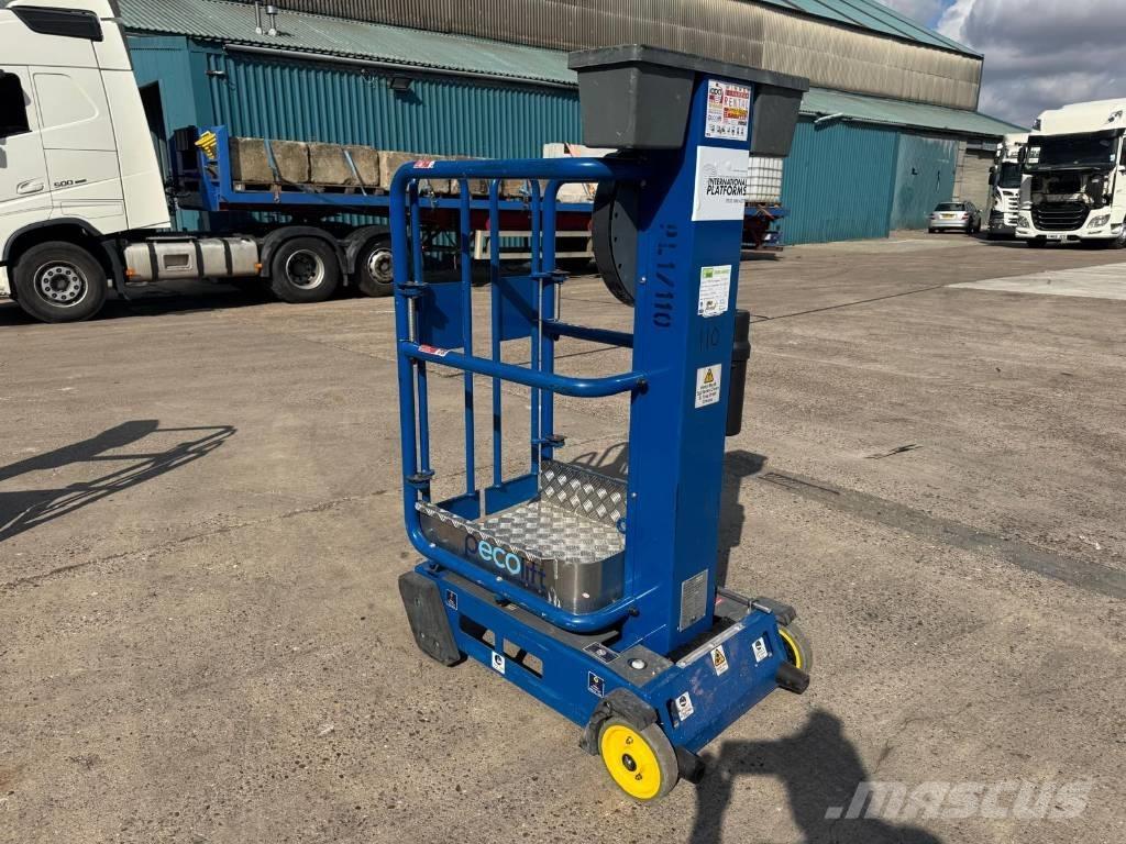 JLG Peco Lift Push around lifte