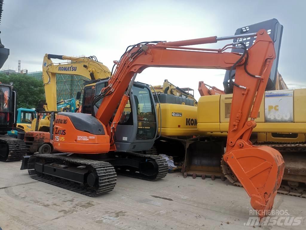 Hitachi ZX 75 Gravemaskiner på larvebånd