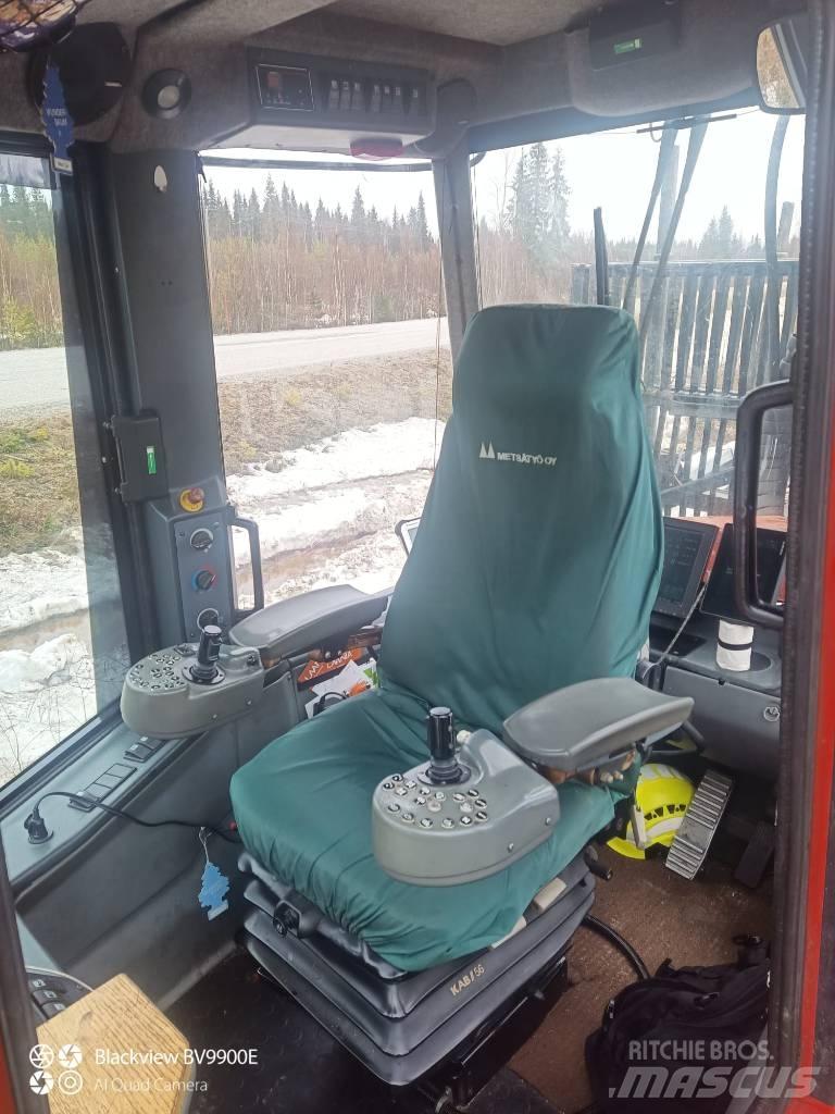 Komatsu 860.4 Udkørselsmaskiner