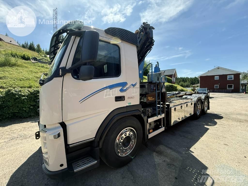 Volvo FM 330 Lastbil med kran