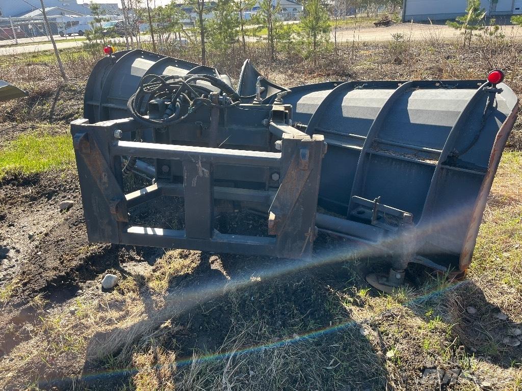 AM Spv 3 Sneskovle og -plove