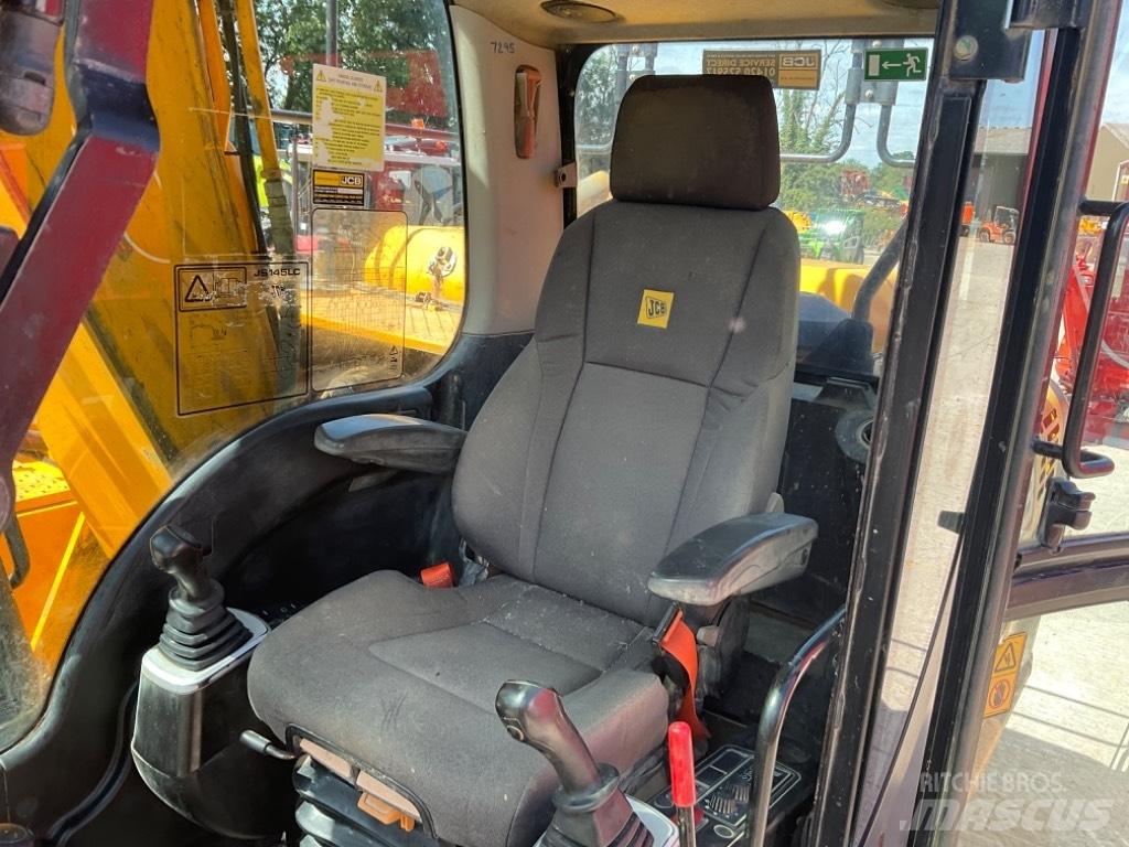 JCB JS 145 LC Gravemaskiner på larvebånd