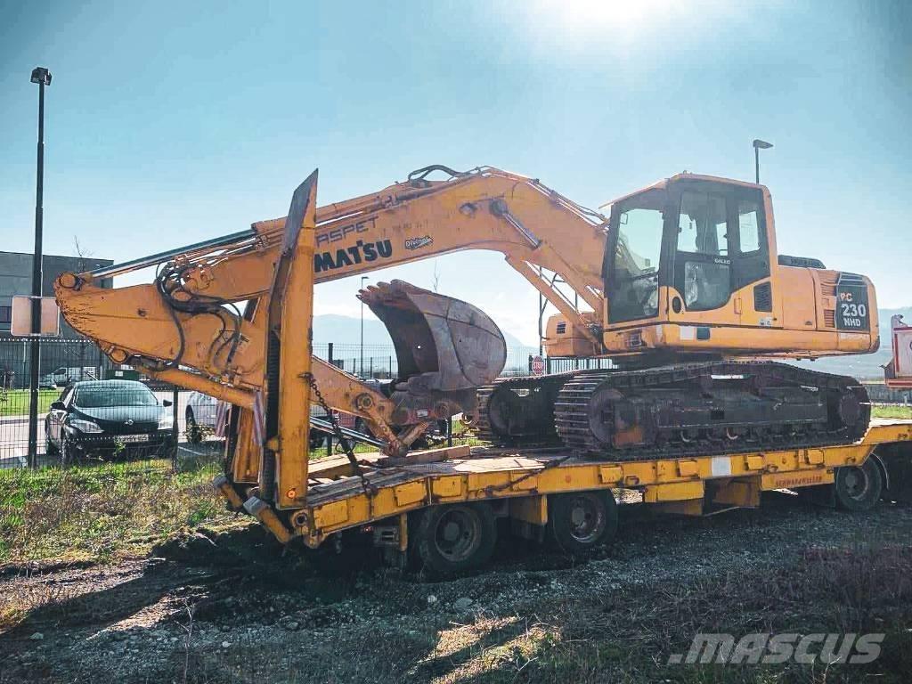 Komatsu PC 230 NHD Gravemaskiner på larvebånd