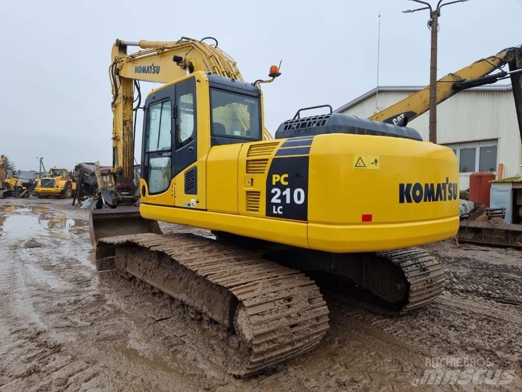 Komatsu PC 210-8 Gravemaskiner på larvebånd