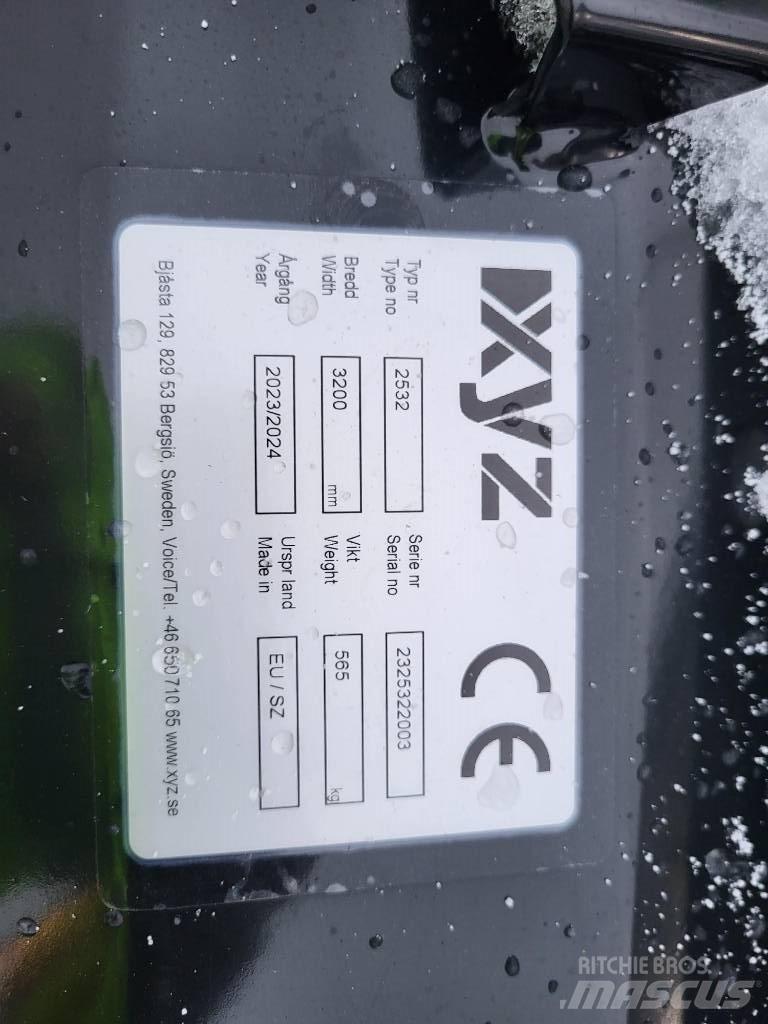 XYZ 320 PREMIUM Sneplove