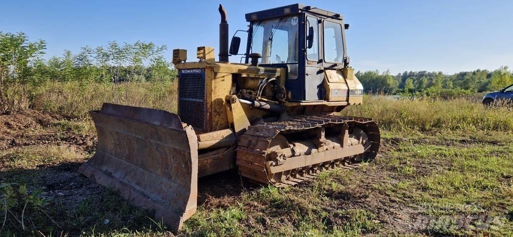Komatsu D 58 E-1 Bulldozer på larvebånd