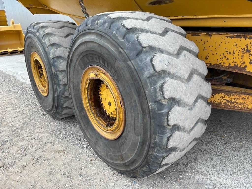 CAT 745 C Terrængående lastbiler