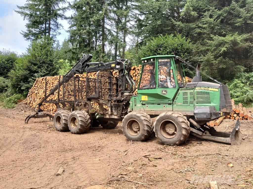 John Deere 1510 G Udkørselsmaskiner